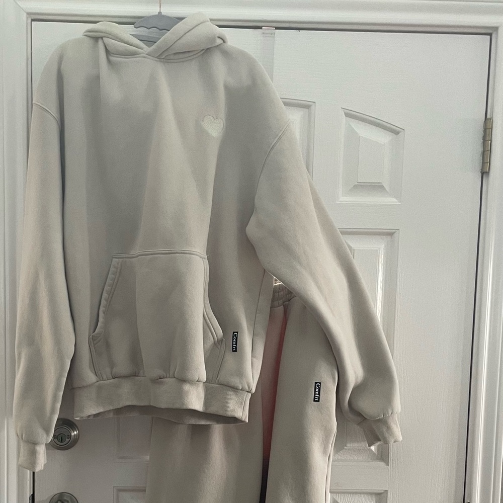 Comfrt Cream Oversized Hoodie with Heart Detail